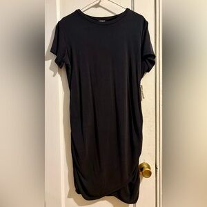 Express Ruched T-Shirt Dress in Black-Blue | Size Large